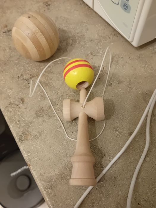 Tama natty USA+ mini-kendama