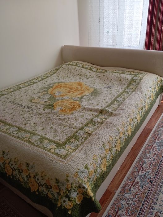 Продам спальный гарнитур(недорого)