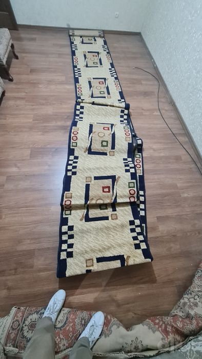 Дорожка, размер 0.85 × 4.80 м, в хорошем состоягии, б/у