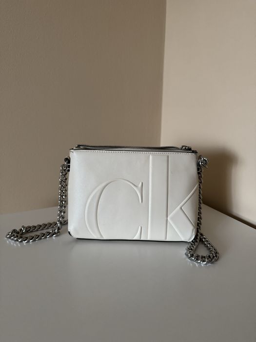 Calvin Klein geanta