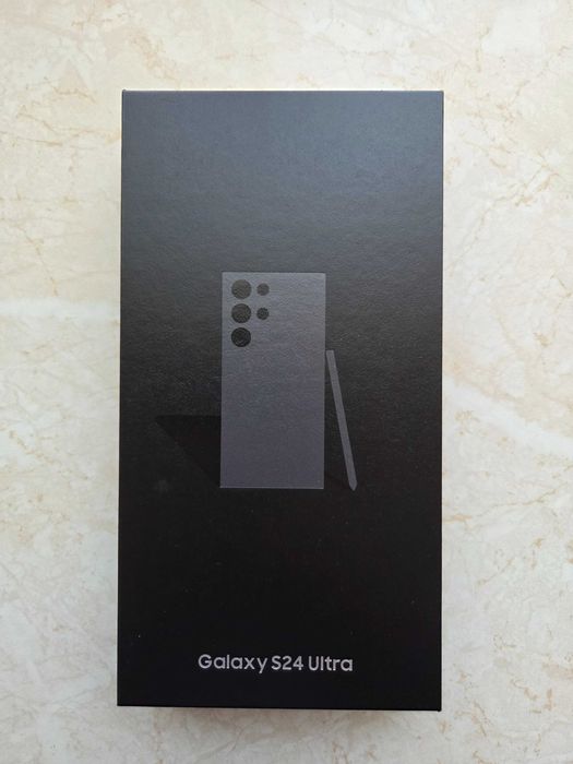Перфектен Galaxy S24 Ultra, 12 Gb RAM, 512 Gb, цвят Titanium black, пълен комплект