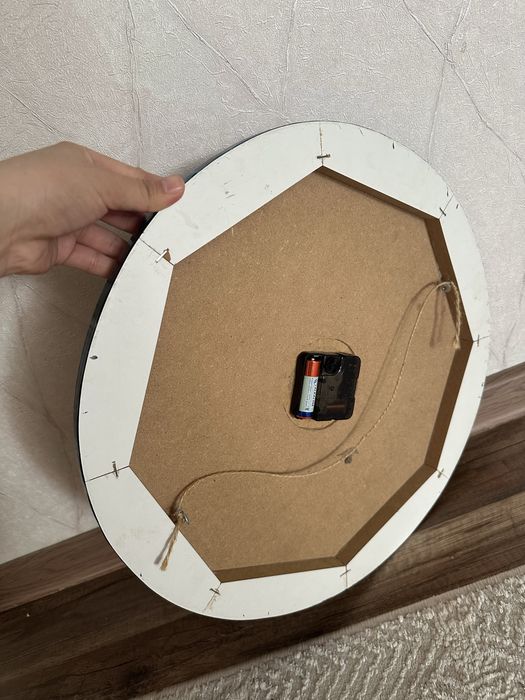 Часы из эпоксидной смолы