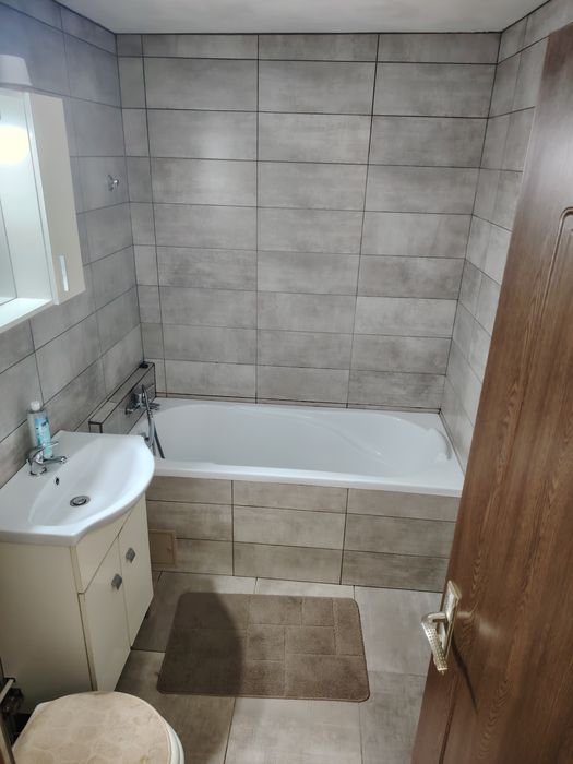 Închiriez apartament 2 camere ampoi 3