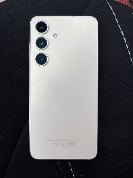 Samsung s24 продам
