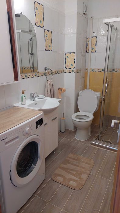 Дава се под наем Тристаен апартамент в София, Яворов - 100 кв.м за 612 € - Снимка #2