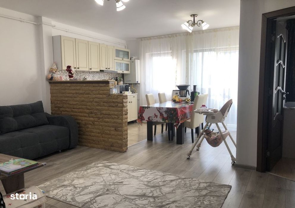 Apartament de 2 Camere, 54mp, Etaj Intermediar, Zona Urusagului — fotografia 1