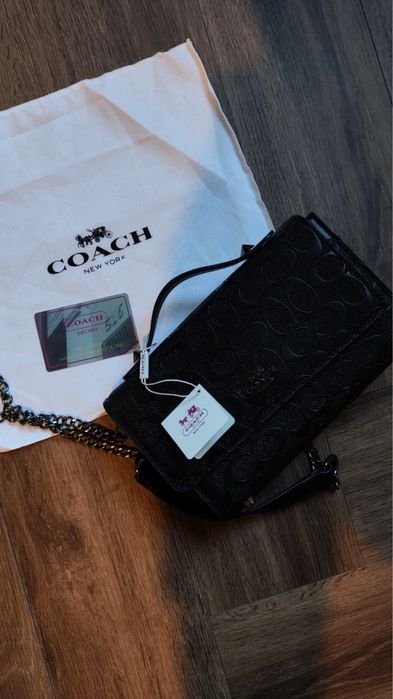 Geantă Coach neagră noua – piele neagra, crossbody, chain strap, cu dust bag