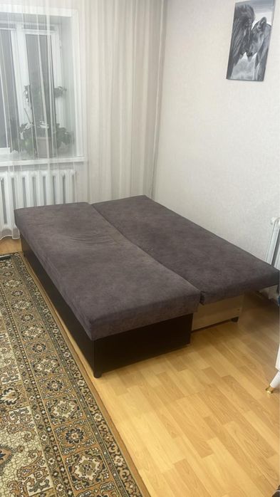 Продается раскладной диван 2 шт