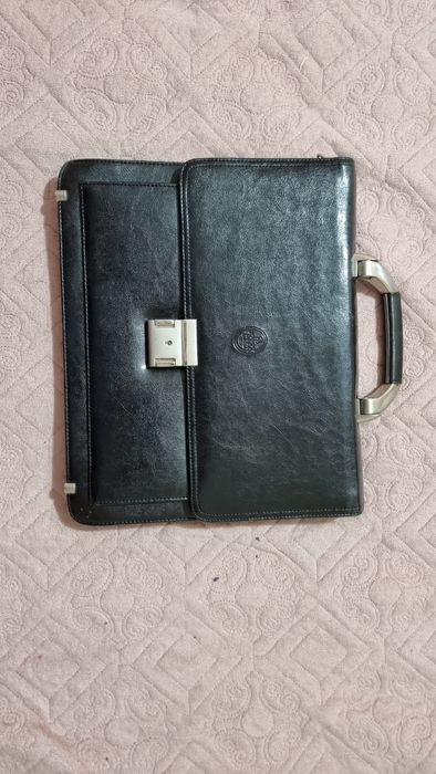 Petek кожанный дипломат