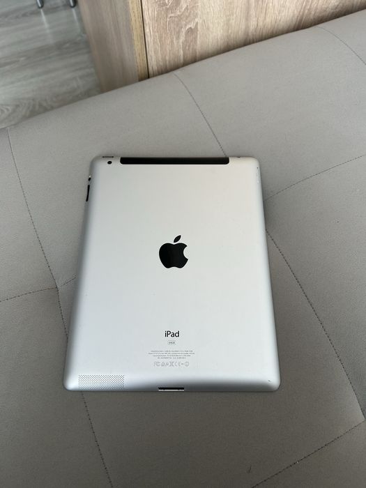Apple iPad 2 64GB Wi-Fi + SIM / Перфектно състояние