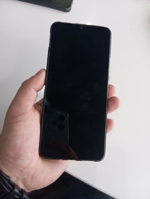 POCO C65 память 256