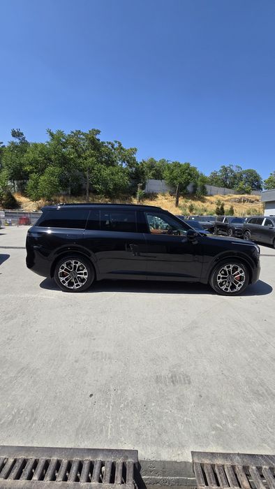 Lynk Co 900 PHEV 2T DHT Ultra 6 Zeekir Jili brendlari  asosida.