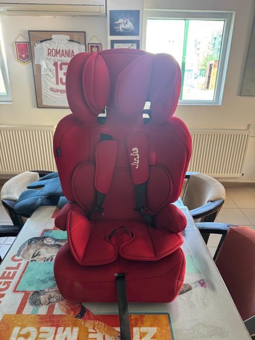 Scaun de bebe pentru masina