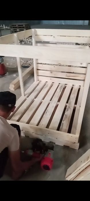 Ремонт сборка ящика. Плотник.ремонт по дереву на выезд