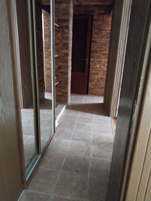 Сдаю квартиру на м.Новза