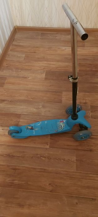 Самокат скутер 1000 тенге