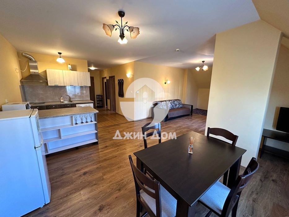 Продава се Тристаен апартамент в к.к. Слънчев бряг - 110 кв.м за 571 €/кв.м - Снимка #2