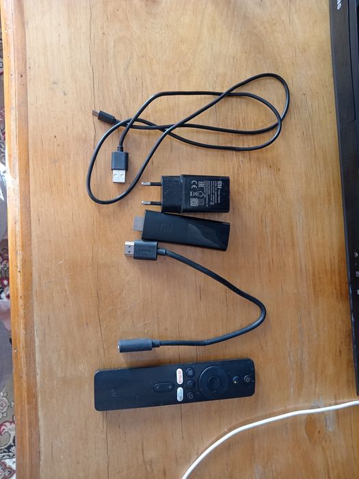 Смарт TV приставка телевизор