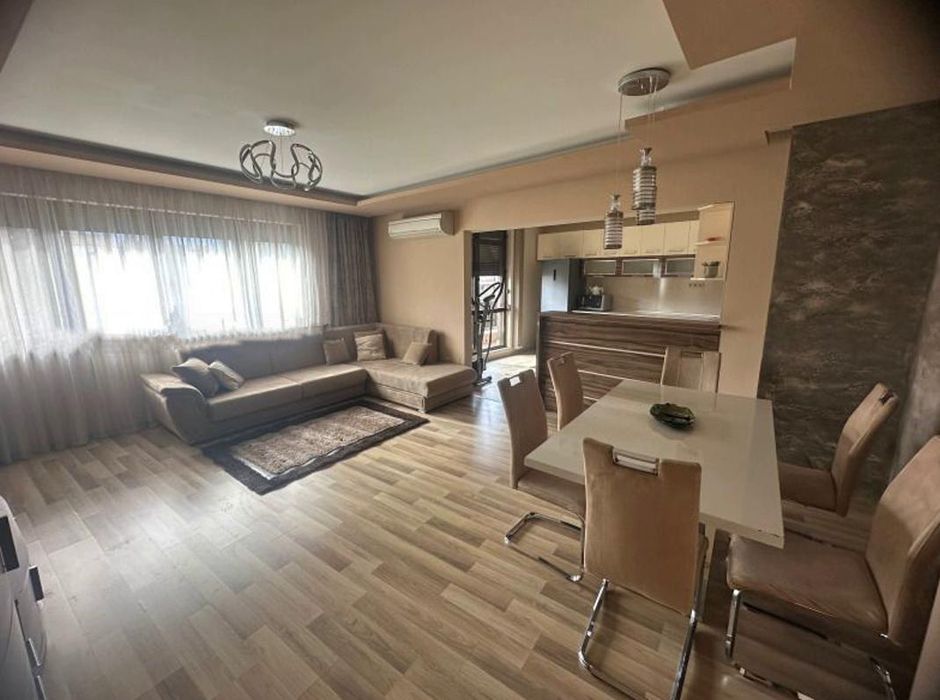 Дава се под наем Тристаен апартамент в София, Витоша - 103 кв.м за 1097.01 € - Снимка #1