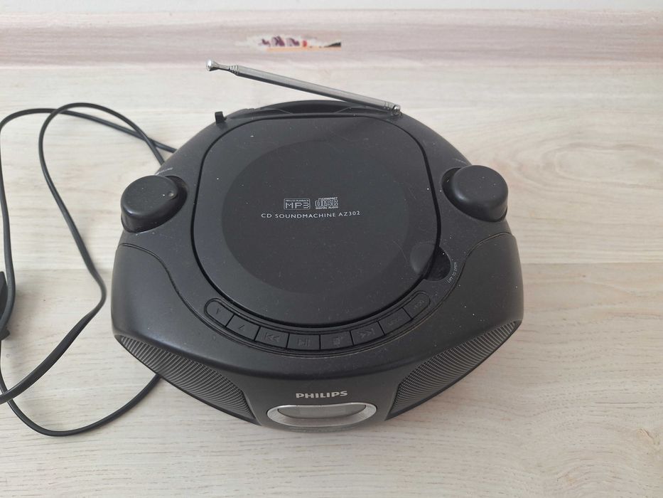 Магнитофон (MP3/CD)/радио PHILLIPS