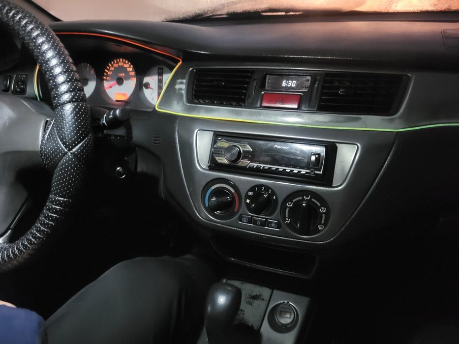 Митсубиси лансер9 2009год