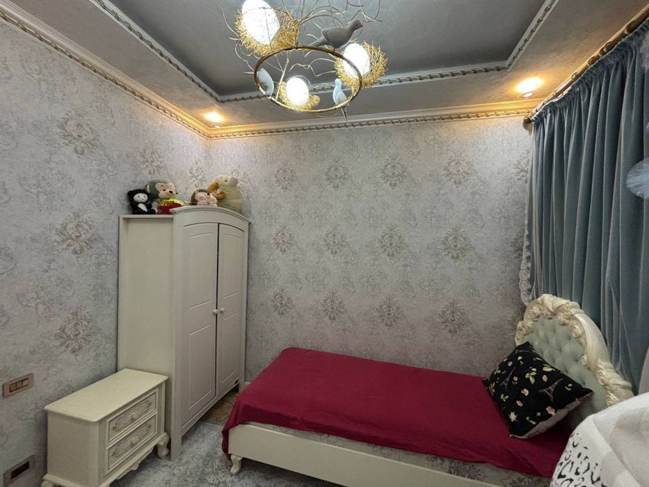 Мирабадский район