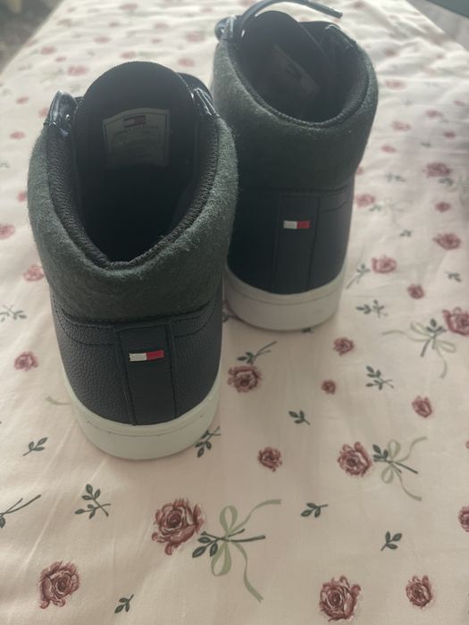 Tommy hilfiger high top sneakers