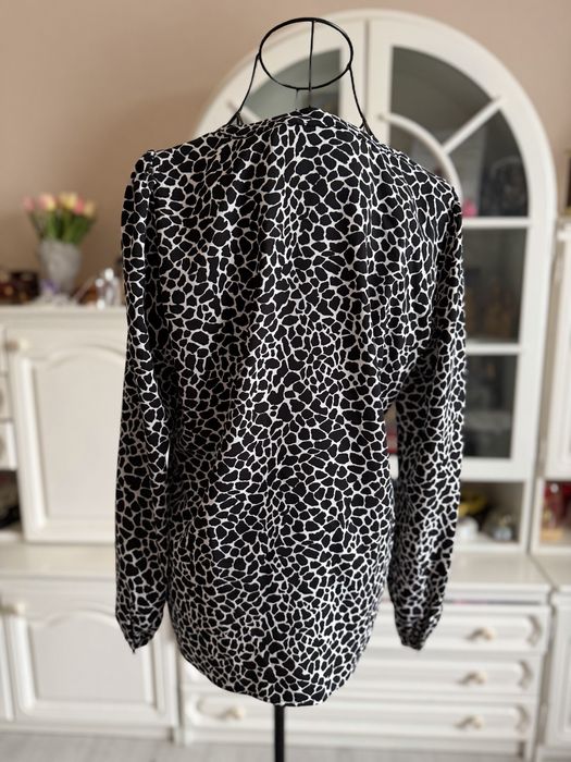 Bluza marimea S - noua Esprit