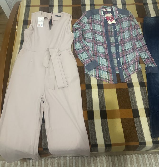 Продам осеннюю куртку