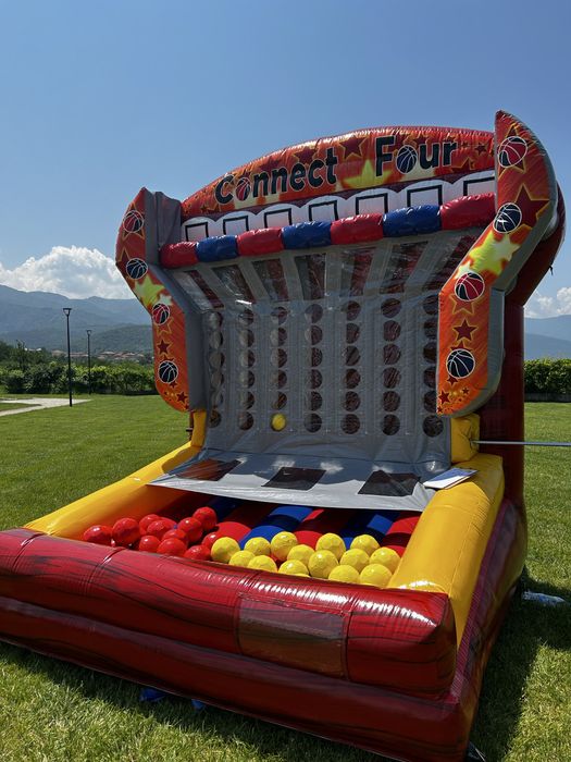 Надуваеми и тиймбилдинг игри под наем. Атракциони и съоръжения.