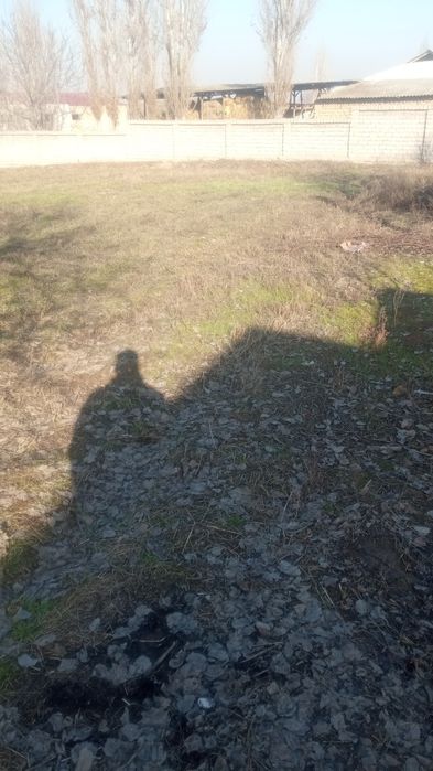 Yer sotiladi oladiganlar tel qilsin