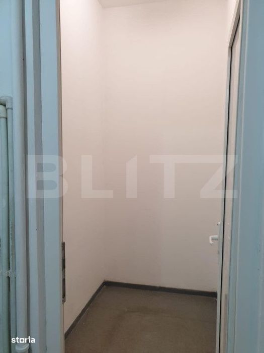 Spatiu comercial cu potential, 200 mp, zona Saturn
