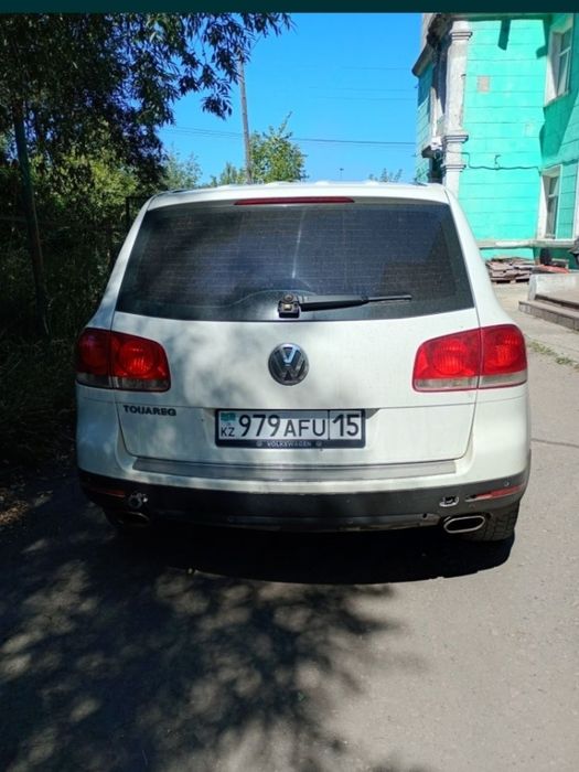 В продаже Touareg 2004