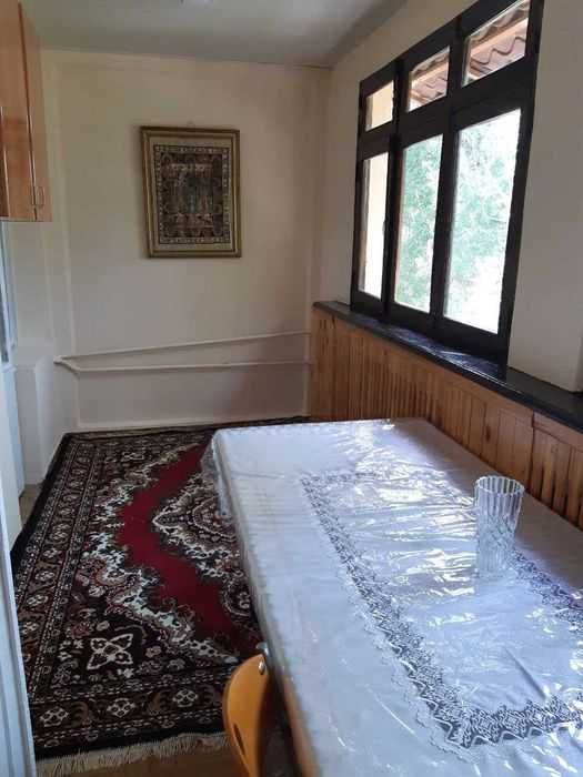 Цум сдается квартира 2/4/4 65м2.