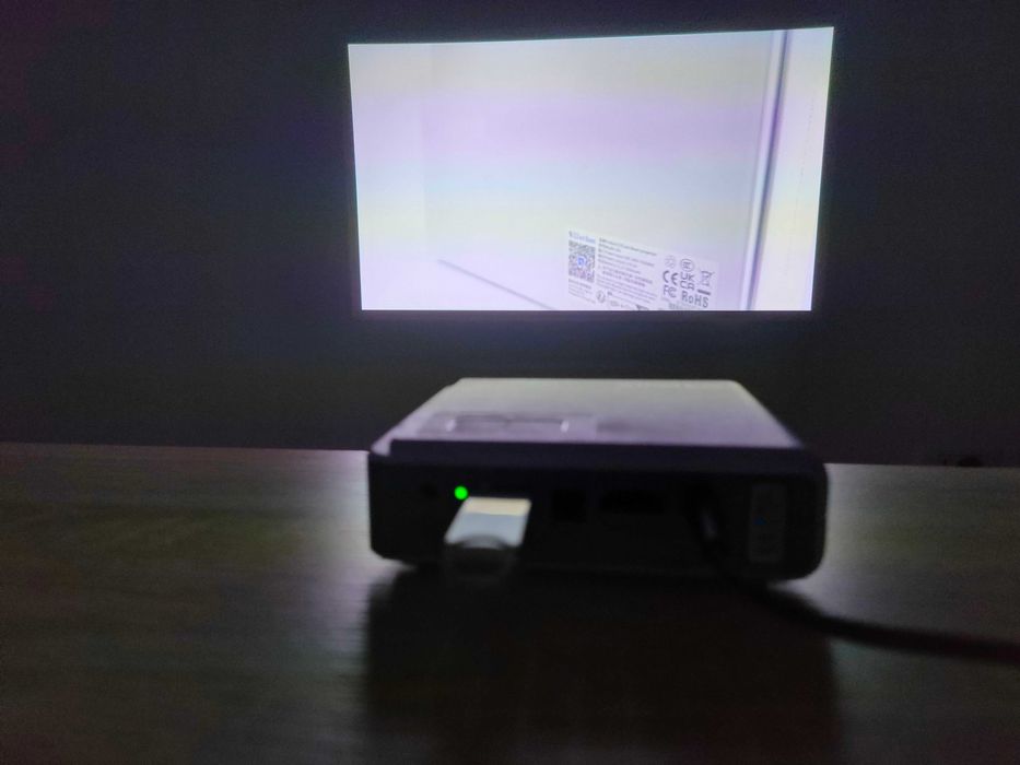 EZCast Beam J4a, A Mighty Wi-Fi Mobile Projector with Android 10