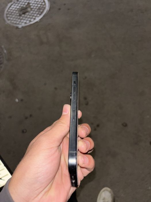 iPhone 15 pro 256гб