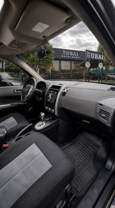 Nissan X-Trail Full