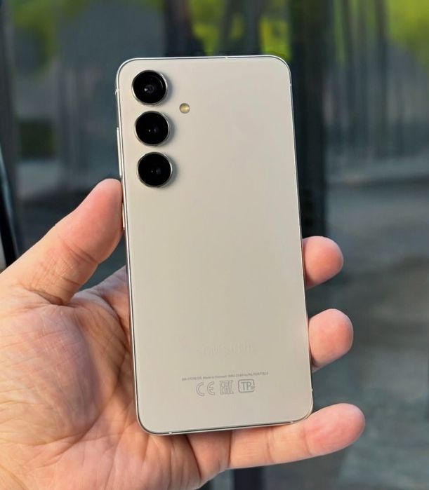 Galaxy S24. Физ 2 сим карты