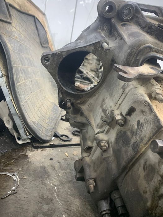 Кпп на Ваз(ЛАДА) 2114 стартер на 3 болта