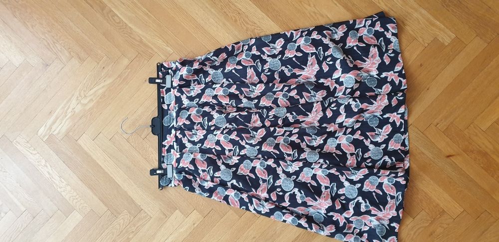 Дамска Копринена пола
