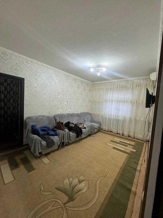 Продаю квартиру Яшнабадский р-он Авиасозлар-2, 2х комнат 2-этаж 52м2