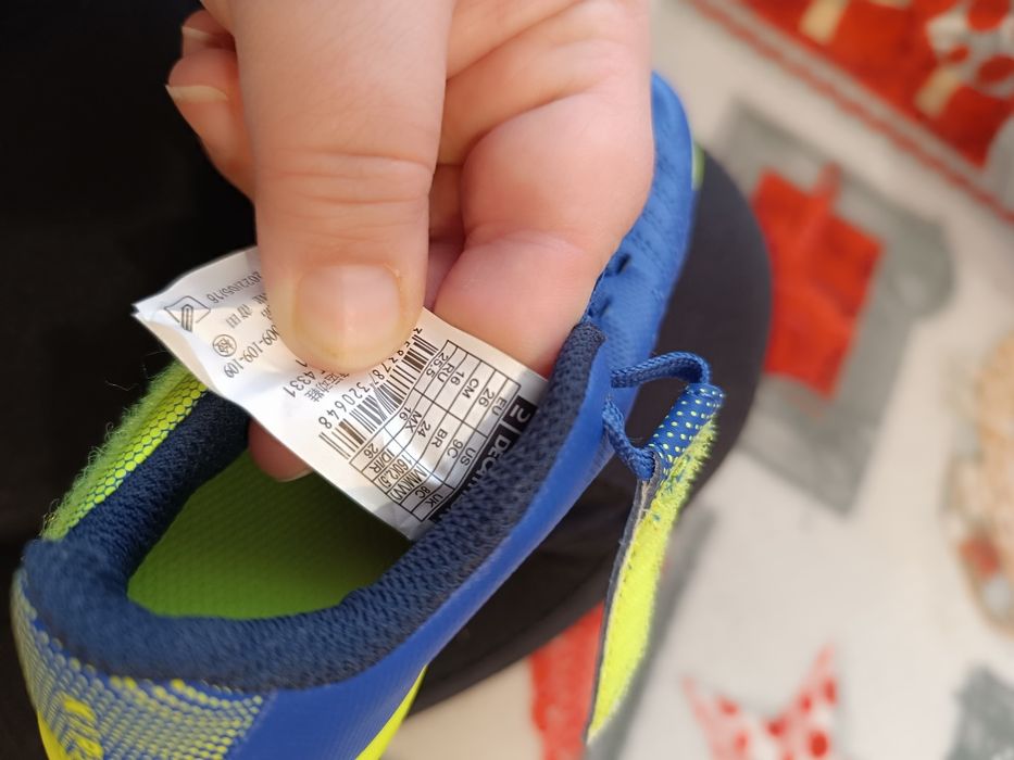 Adidași /papuci fotbal Kipsta mărimea 26 (16 cm int)