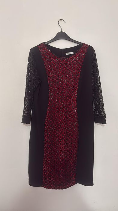 Vând rochii soacră