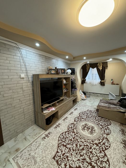 Продава се Етаж от къща в Айтос - 100 кв.м за 850 €/кв.м - Снимка #1