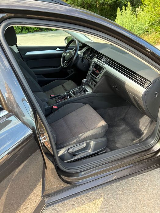 Volkswagen passat b8 2016 2.0 TDi