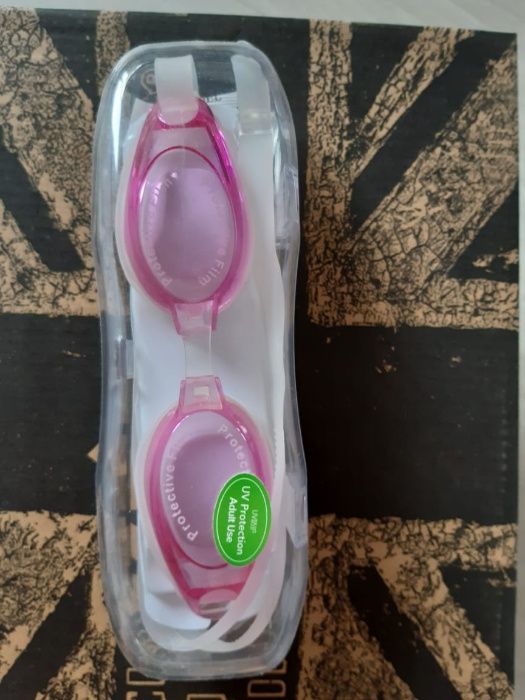 плавательные очки Астана