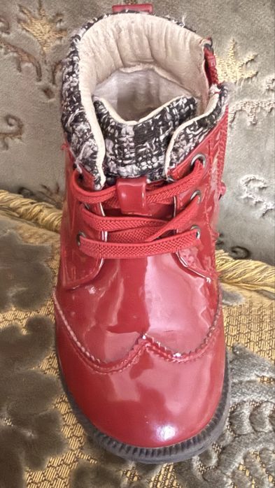 Ботинки доя девочек, брендовые