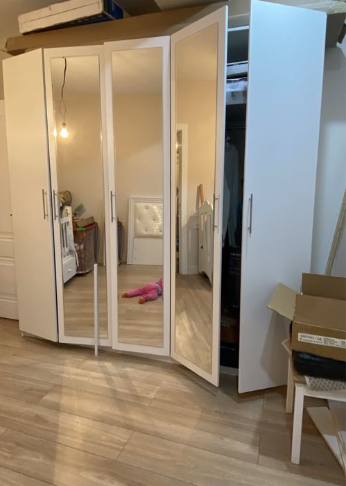 Спальный гарнитур