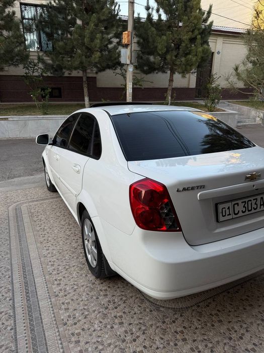 Rent a car !!! JENTRA 300 mingdan bowlanadi