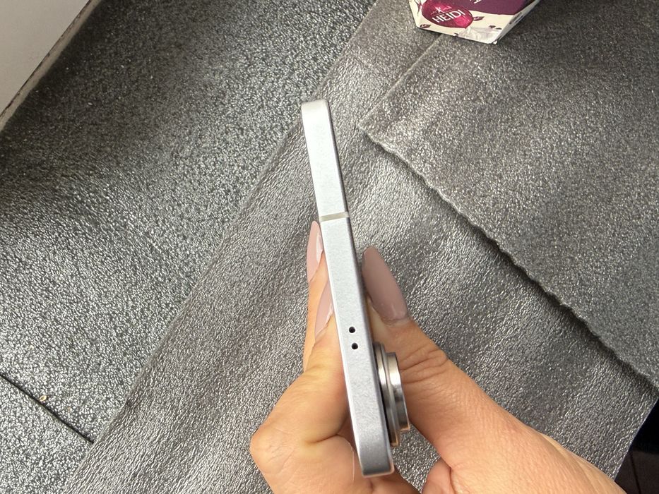 Samsung s25 edge 12 gb Ram /256gb